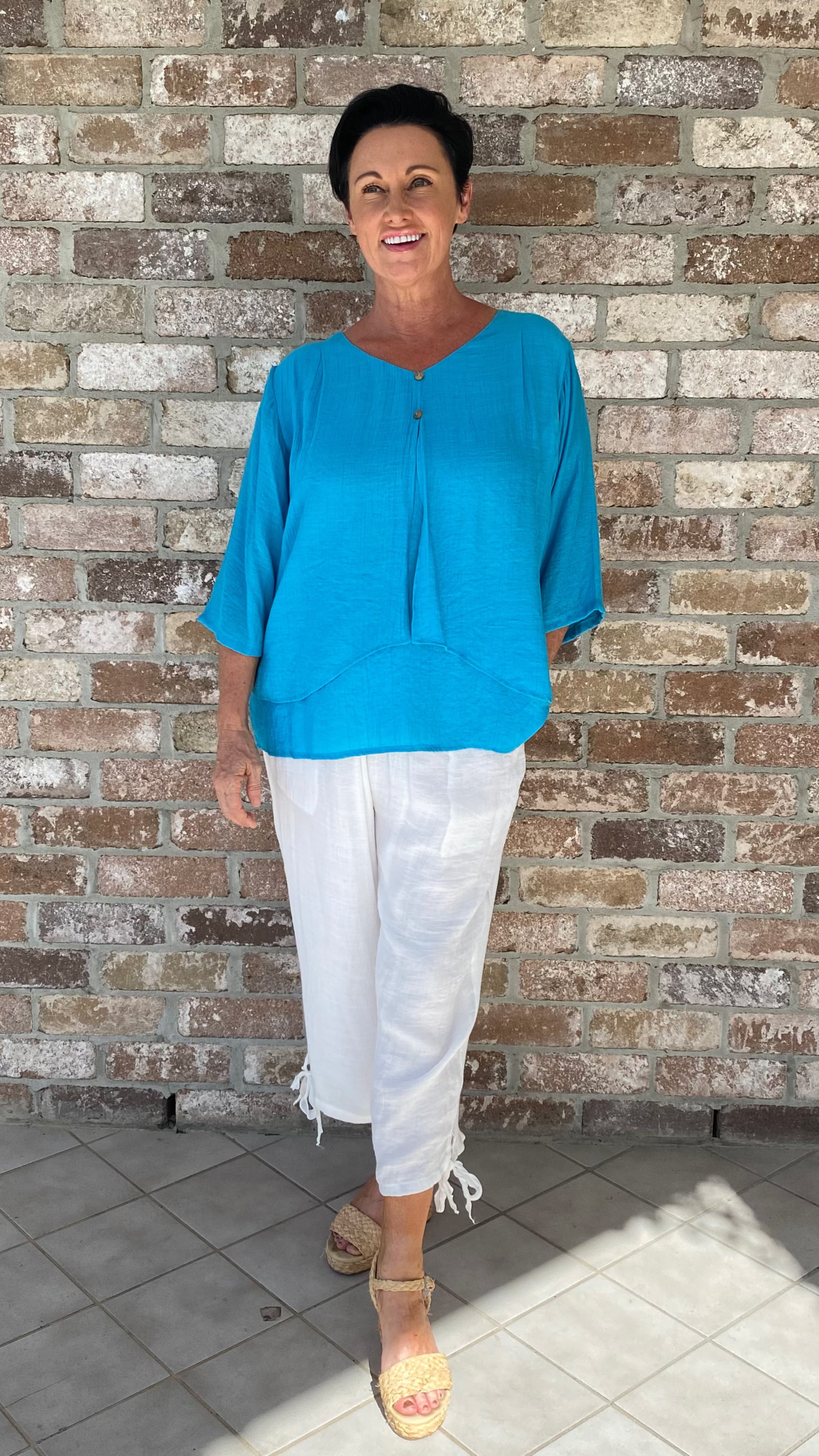 LAST CHANCE Colour V-Neck Bamboo Cotton Top in Turquoise