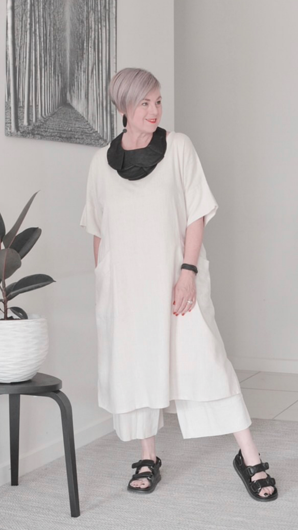 LAST CHANCE The Shift Linen Dress in Sand