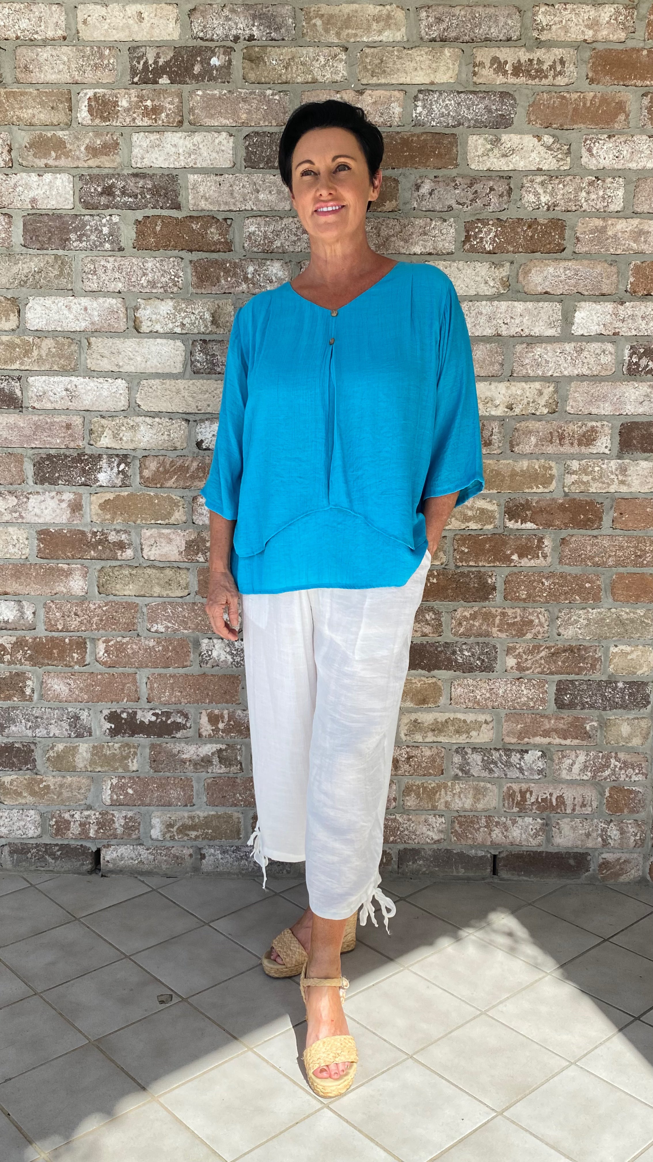 LAST CHANCE Colour V-Neck Bamboo Cotton Top in Turquoise