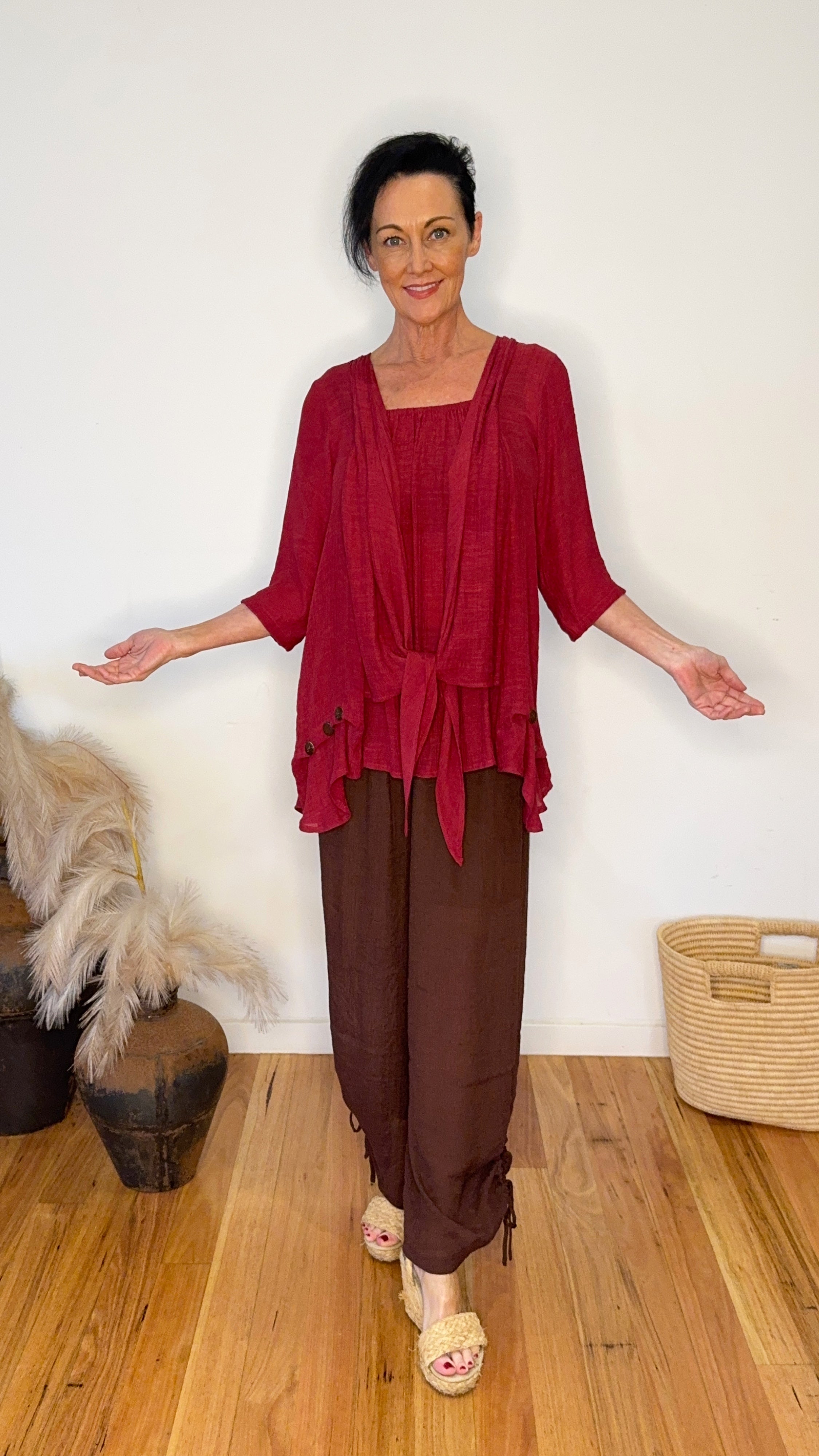 NEW Swing Top 3/4 Sleeve in Dark Red