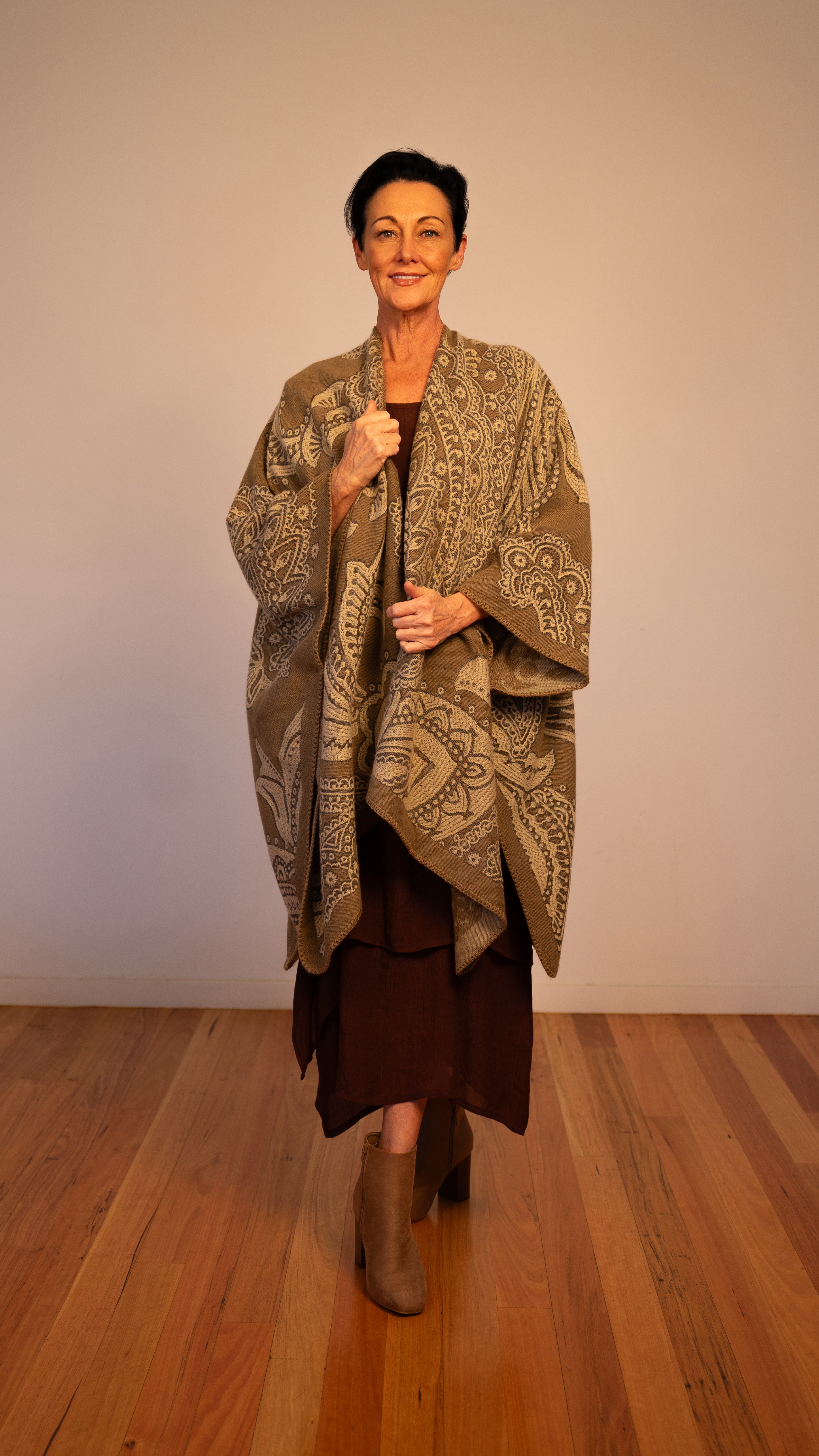 NEW Lucia Cape Poncho Paisley