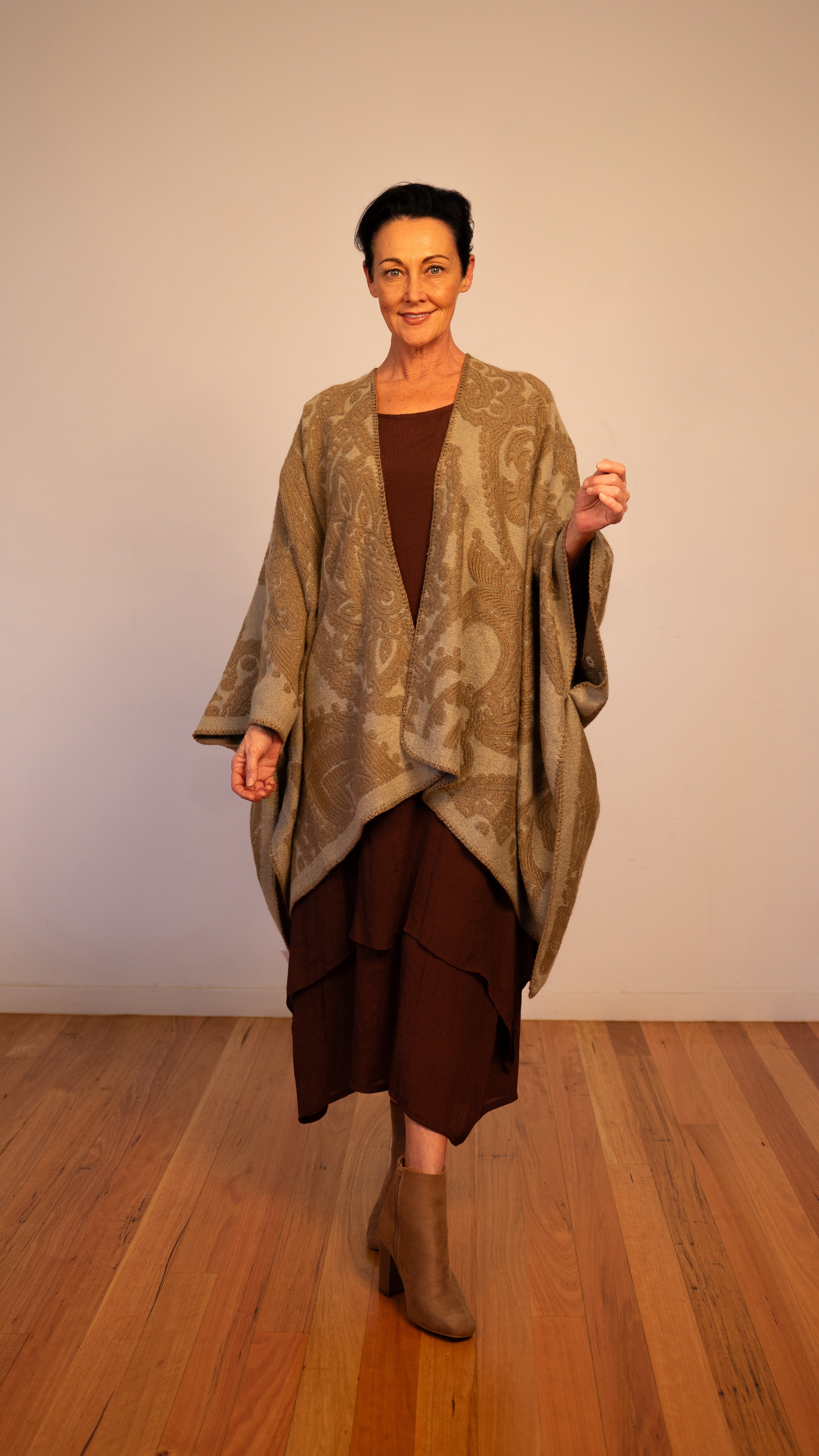 NEW Lucia Cape Poncho Paisley