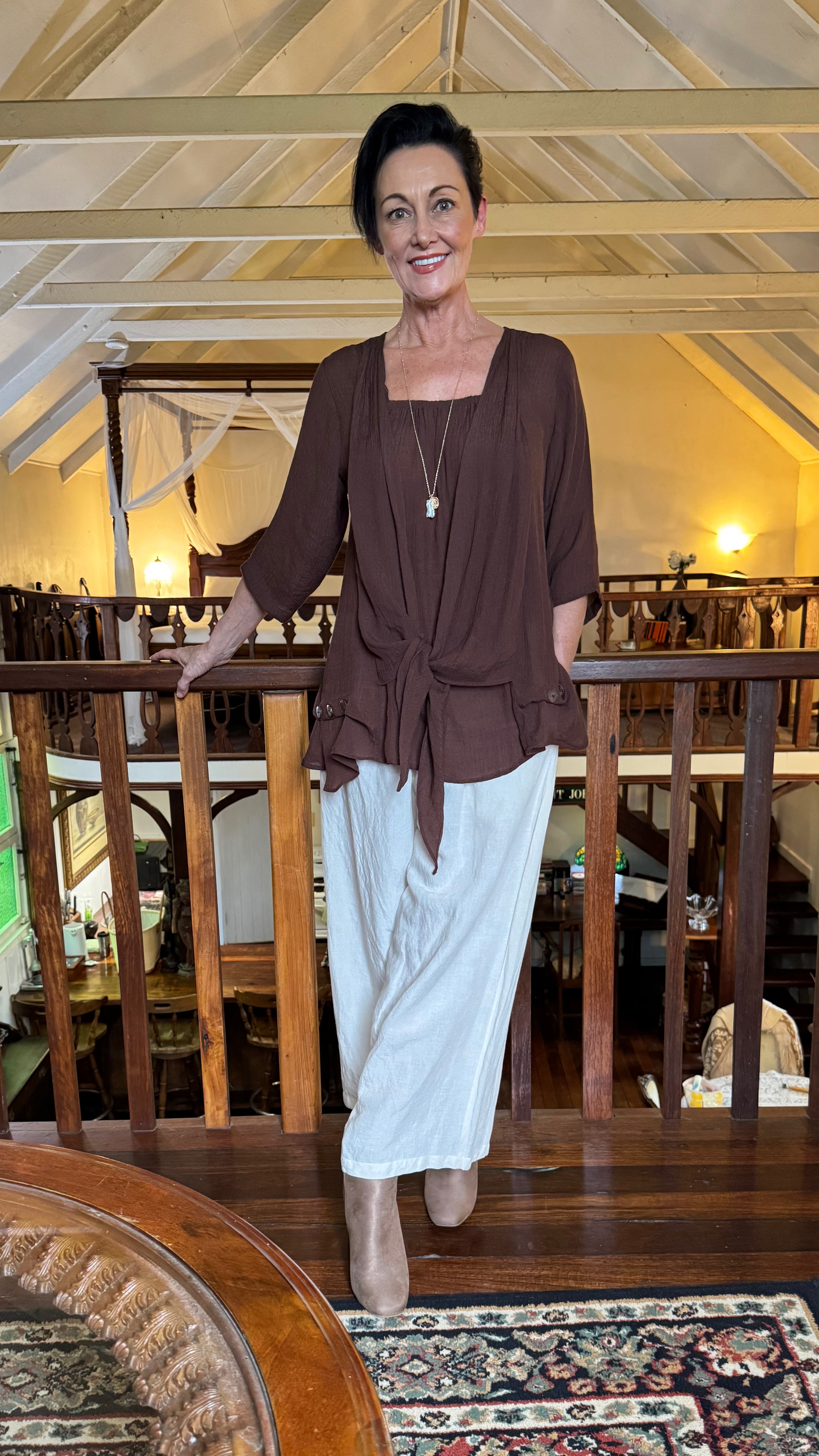 NEW COLOUR 3/4 Sleeve Swing Top in Chocolate