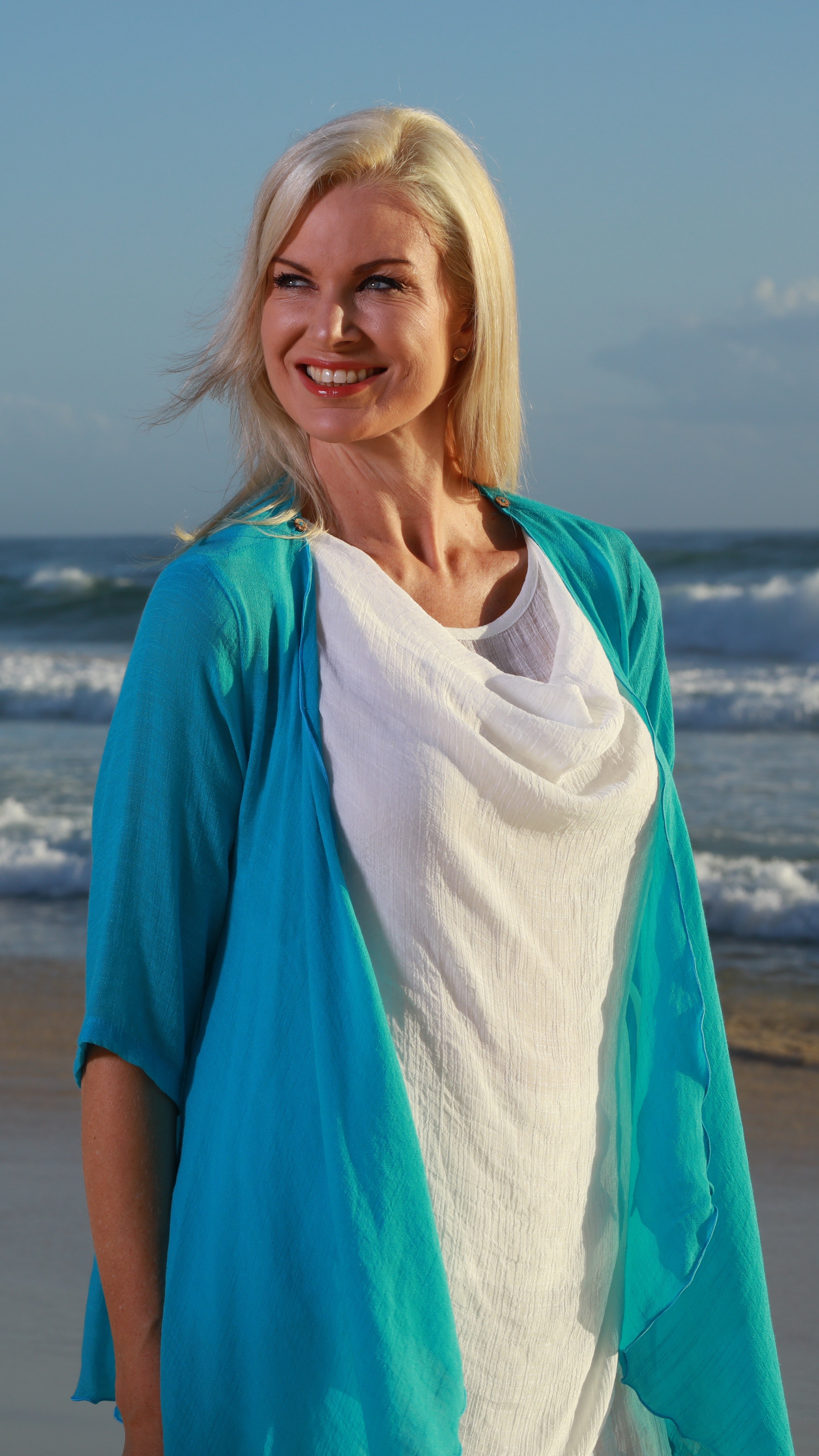 Last Chance MID Infinity Top/Jacket Turquoise – White Amber Label
