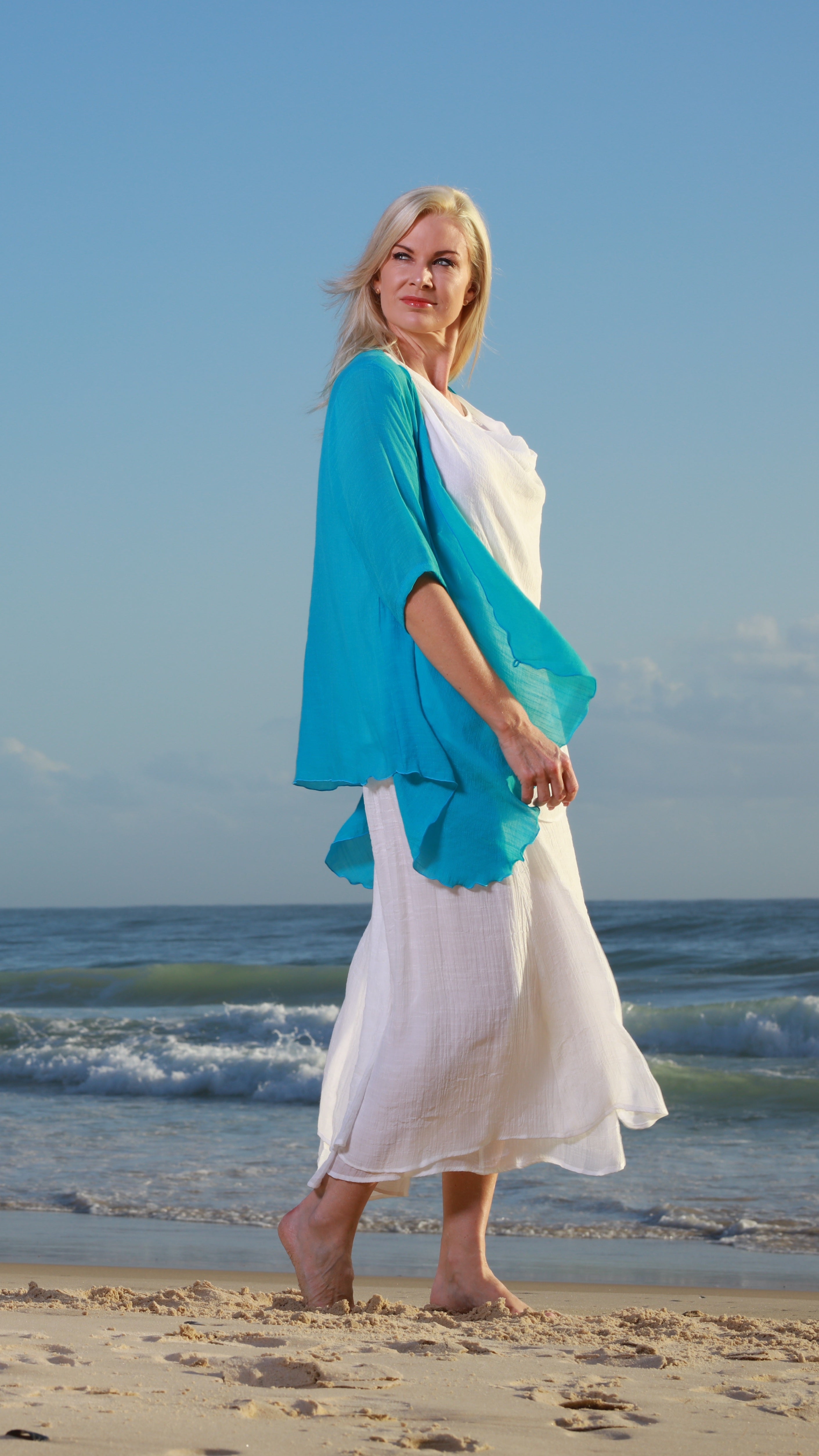 Last Chance MID Infinity Top/Jacket Turquoise – White Amber Label