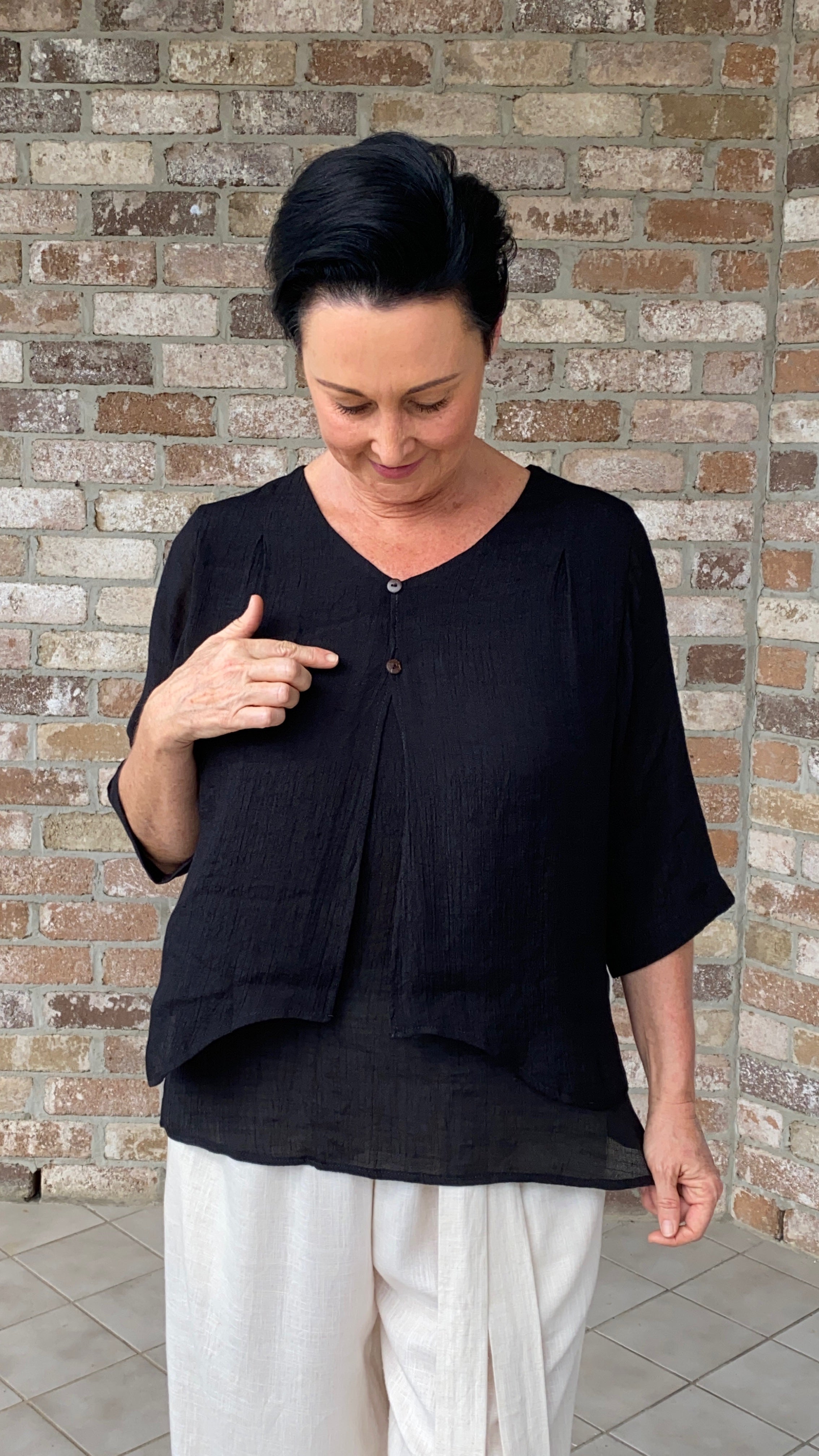 V-Neck Bamboo Cotton Top in BLACK